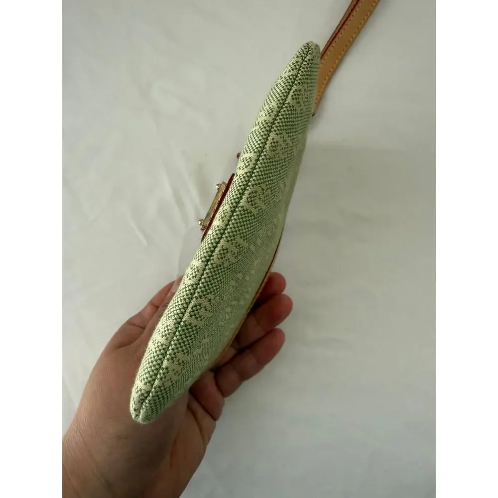 Dooney & Bourke Green Canvas Leather Wristlet Wallet Vintage Y2K Monogram